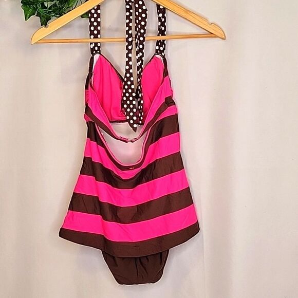 Tommy Hilfiger. Swimsuit. Size 6. EUC - Picture 3 of 12